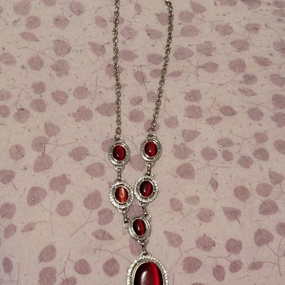 Red Necklace - Picture 2 of 2